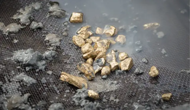 Gdzie szukać złota w rzece? Odkryj najlepsze miejsca w Polsce