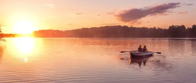 Jeziora łódzkie – najlepsze miejsca na wypoczynek i rekreację