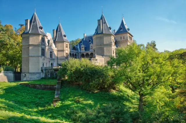 Zamek w Gołuchowie zdjęcia: Odkryj piękno i historię zamku