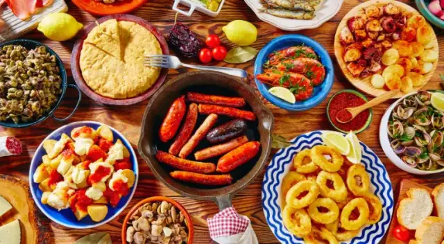 Co zjeść w Walencji? Odkryj smaki, które musisz spróbować