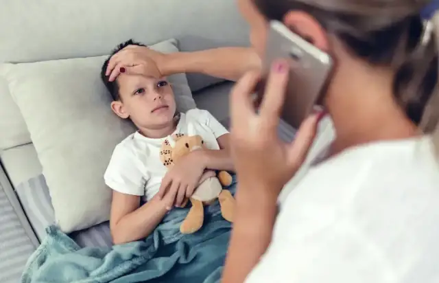 L4 na dziecko: Ojciec czy matka? Zasady opieki i wspólny limit