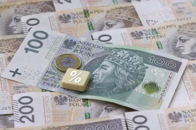 Ile kosztuje pracownik na najniższej krajowej? Zaskakujące wydatki!