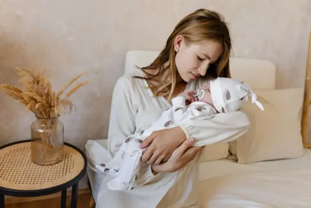 Nowoczesne imiona dla dziewczynki: Trendy i inspiracje 2024