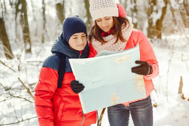 Co warto wiedzieć o obozach zimowych w 2026 roku?