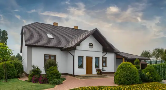 Jaka blacha na dach? Wybierz najlepsze materiały i uniknij błędów