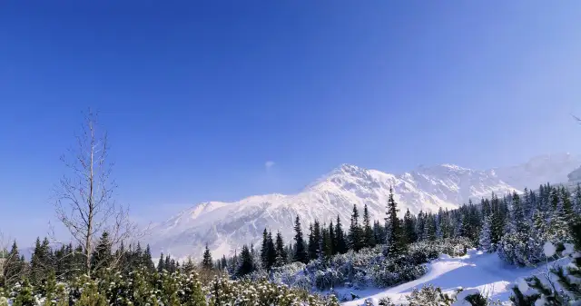 Małe ciche atrakcje, które omijają tłumy i oferują spokój