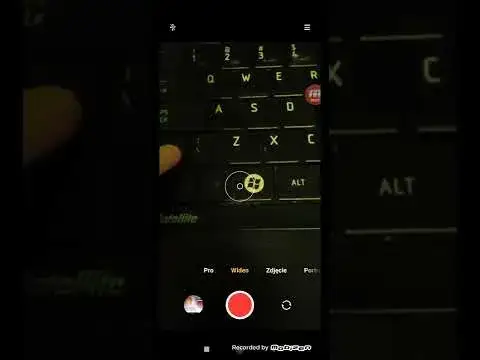 Jak zrobić podłogę na laptopie, aby poprawić komfort i styl pracy