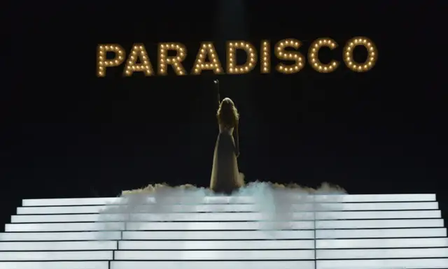 Najlepsze filmy o muzyce elektronicznej, które musisz zobaczyć