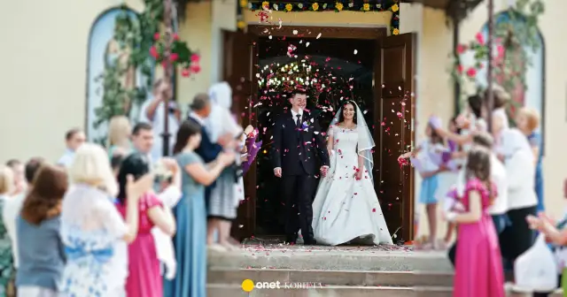 Ile dać chrześniakowi na ślub w 2026? Kwoty, porady, savoir-vivre