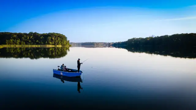 Jezioro Wulpińskie 2026: Zezwolenie kup online, łów bez obaw!