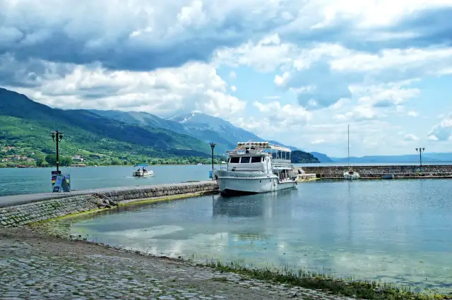 Albania jezioro Ochrydzkie: tajemnice, historia i unikalna fauna