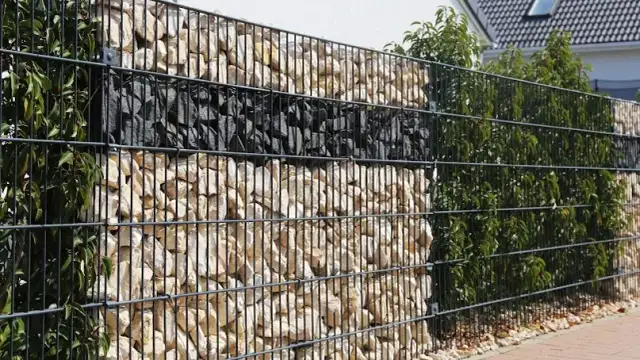 Z czego ogrodzenie? Poznaj najlepsze materiały i ich wady