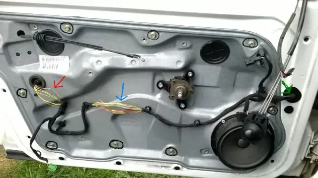 Jak podłączyć sterownik centralnego zamka Golf 4 - uniknij problemów z instalacją