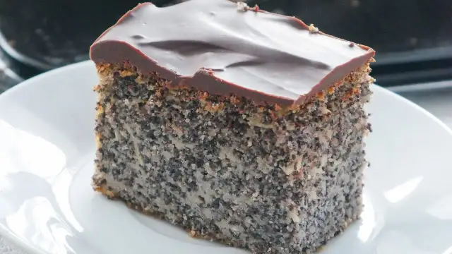 Pyszny przepis na japończyk ciasto, które zaskoczy Twoich gości