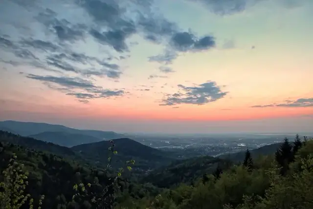 Zwardoń atrakcje: najlepsze miejsca na niezapomniany wypoczynek