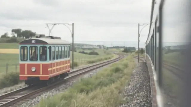 Pobierowo pociągiem: Jak dojechać? Praktyczny poradnik