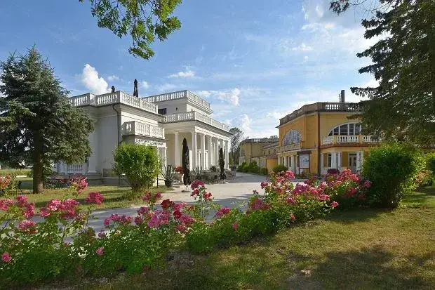 Rodzaje zabiegów w uzdrowisku Solec-Zdrój sanatorium Świt, które leczą