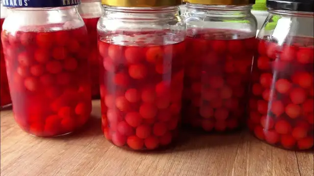 Orzeźwiający kompot z wiśni w 5 prostych krokach! Spróbuj już dziś