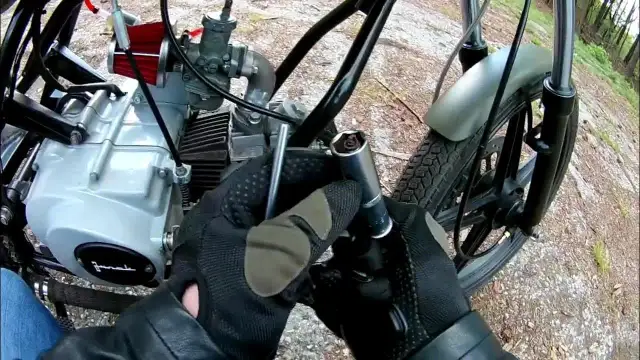 Jaka przerwa na świecy silnik Briggs & Stratton, aby uniknąć problemów?