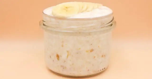 Serek wiejski na słodko: Odkryj fit przepisy na zdrowe śniadania i desery