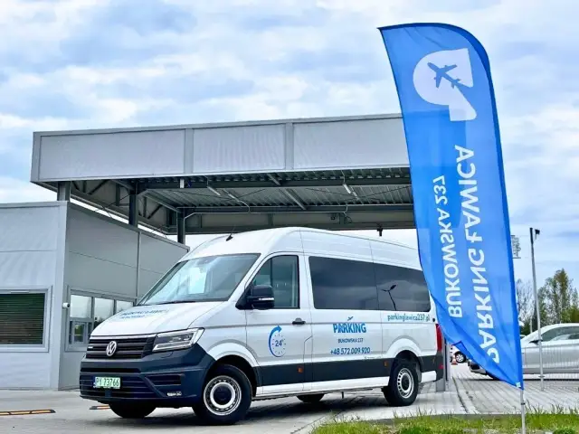 Gdzie zaparkować przy lotnisku w Poznaniu? Sprawdź najlepsze opcje