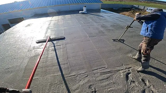 Ile betonu z worka cementu? Sprawdź ile m3 uzyskasz dla B25, B20, B15