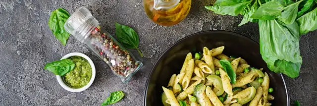 Pesto jak z Włoch? Zrób idealny makaron z pesto w domu!