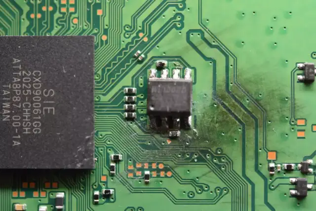 PS5 piszczy (coil whine): Reklamacja gwarancyjna ma sens?