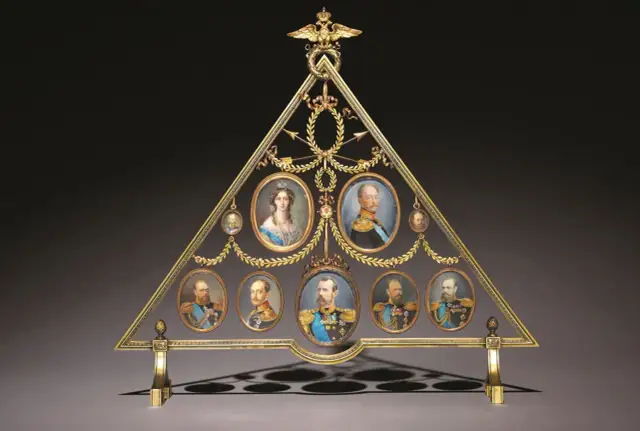 Malarstwo miniaturowe: historia, techniki i znani artyści tej sztuki