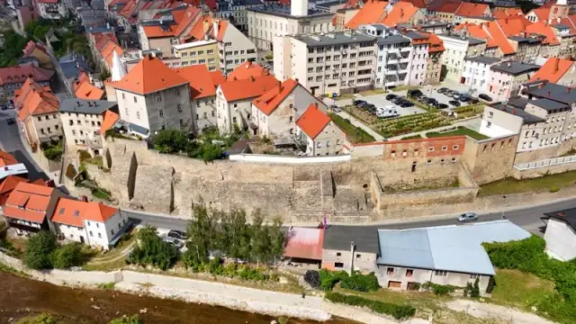 Bystrzyca Kłodzka: Gdzie zjeść? Od Butryma po Tornado Przewodnik