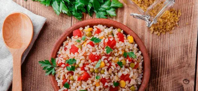 Bulgur lekkostrawny? Ekspert radzi, kiedy uważać na żołądek