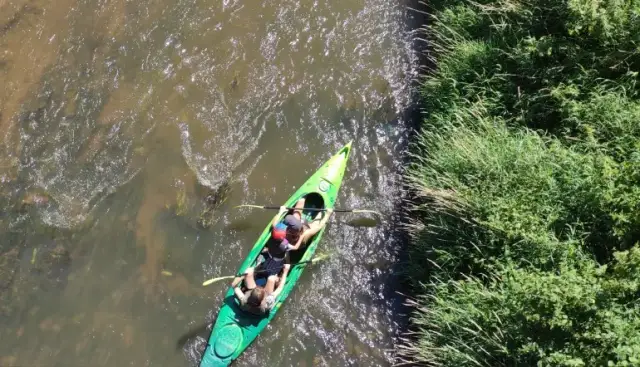 Spływ kajakowy 2 dni: najlepsze trasy, ceny i atrakcje w Polsce