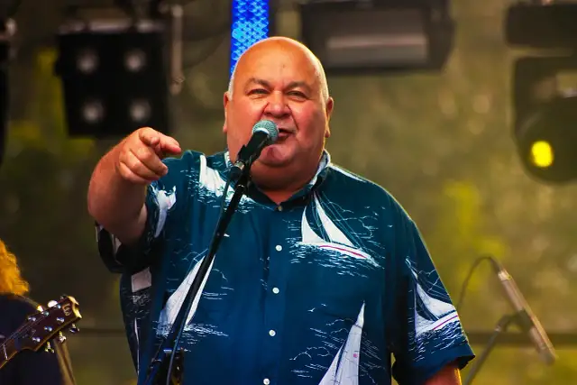 Kto śpiewa „Córkę rybaka”? Historia kultowego hitu Wałów Jagiellońskich