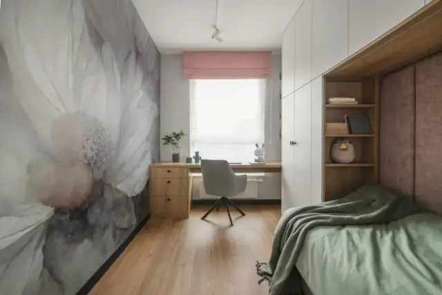 Brązowe okna: Jakie rolety wybrać, by wnętrze zachwyciło?