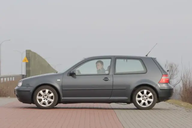 Ile pali Golf 4 1.6 benzyna? Realne dane i porady!