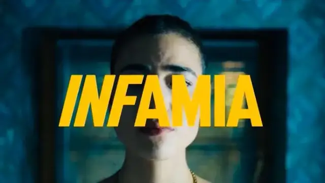 Muzyka z filmu Infamia: Odkryj emocje i kompozytorów soundtracku