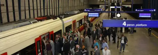 Z Dworca Centralnego na Lotnisko Chopina: Szybko, tanio, wygodnie