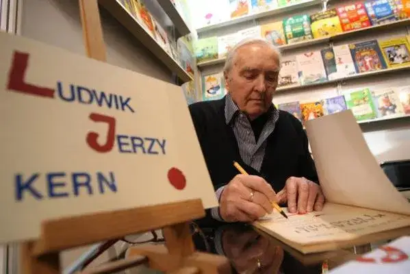 Ludwik Jerzy Kern wiersz Dwa jeże – analiza i tajemnice poety