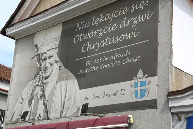 Wadowice atrakcje: odkryj najważniejsze miejsca związane z papieżem