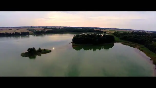 Jezioro Koziegłowskie: raj dla wędkarzy i miłośników historii