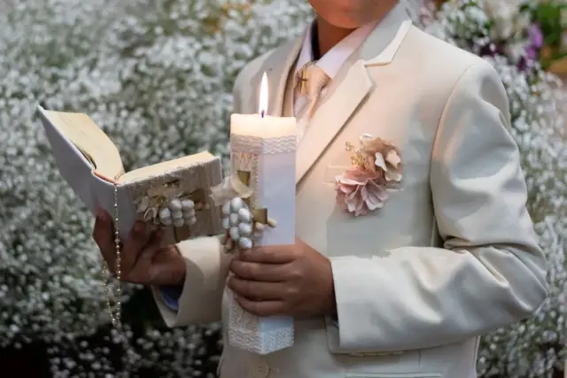 Ile dać na komunię? Widełki kwotowe i sprawdzone porady