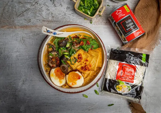 Makaron do ramen: Sekret smaku. Gdzie kupić i jak ugotować?