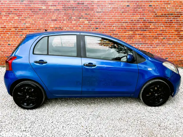 Jaki olej do Toyoty Yaris 1.3 benzyna? Wybierz idealny dla Twojego silnika!