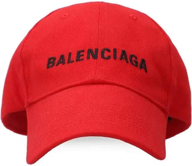 Ile kosztuje czapka Balenciaga? Ceny i modele - poradnik