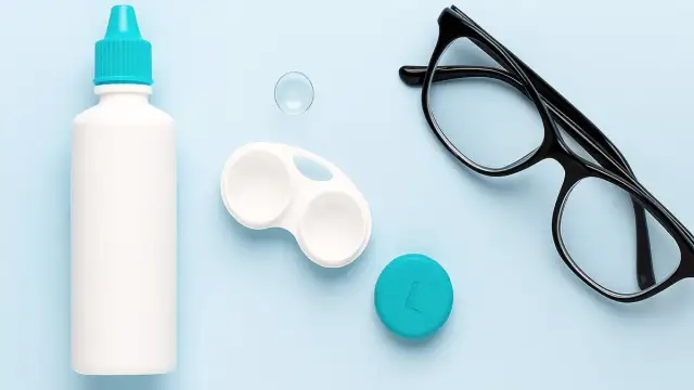 Czy można nosić soczewki miesięczne dłużej? Ryzyko i fakty