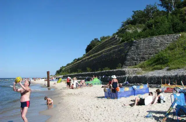 Jastrzębia Góra: Co zwiedzić? Odkryj skarby klifu i Gwiazdy Północy