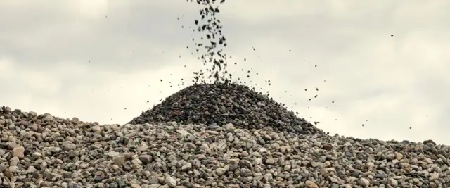 Ile potrzeba żwiru na m2? Uniknij kosztownych błędów w obliczeniach