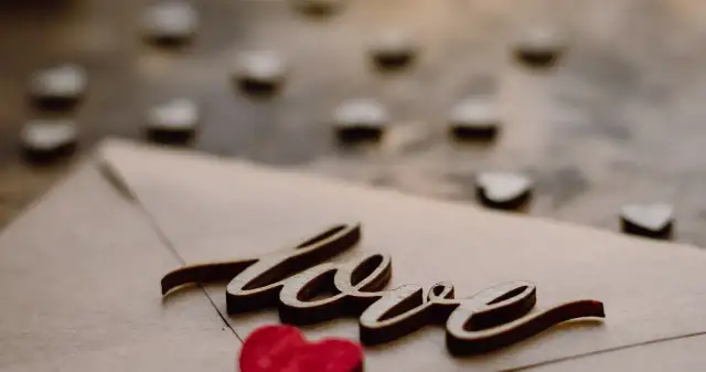 Najpiękniejsze życzenia na walentynki dla męża, które go wzruszą