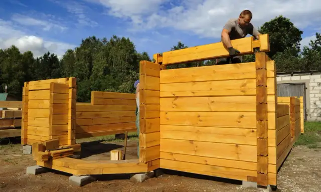 Dom z bali czy murowany - co wybrać, by uniknąć kosztów i problemów?