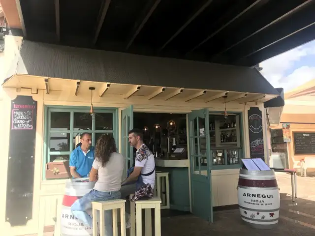 Fuerteventura gdzie zjeść: najlepsze restauracje z lokalnymi specjałami